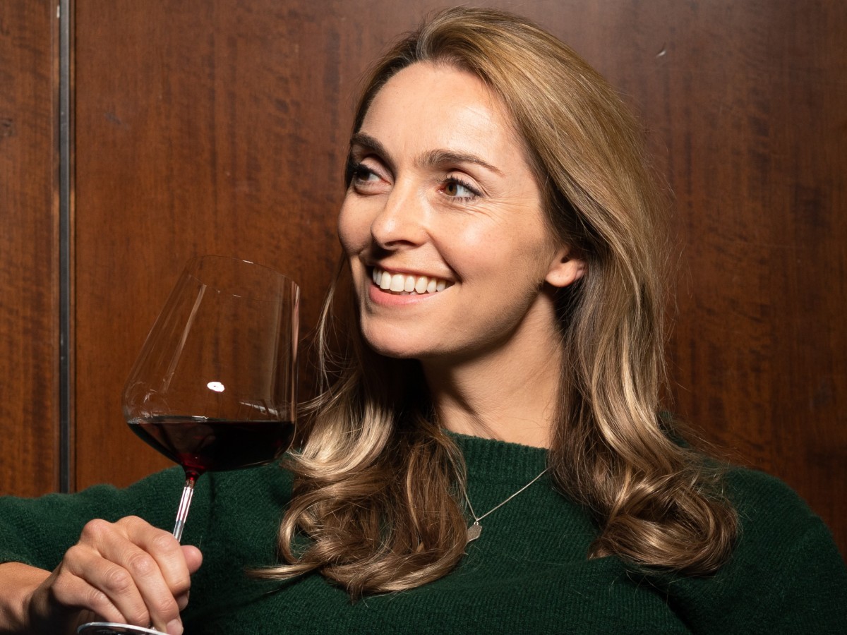 E32: Helena Nicklin, Wine and Spirits Writer and Influencer, host of Amazon Prime’s ‘The Three Drinkers’